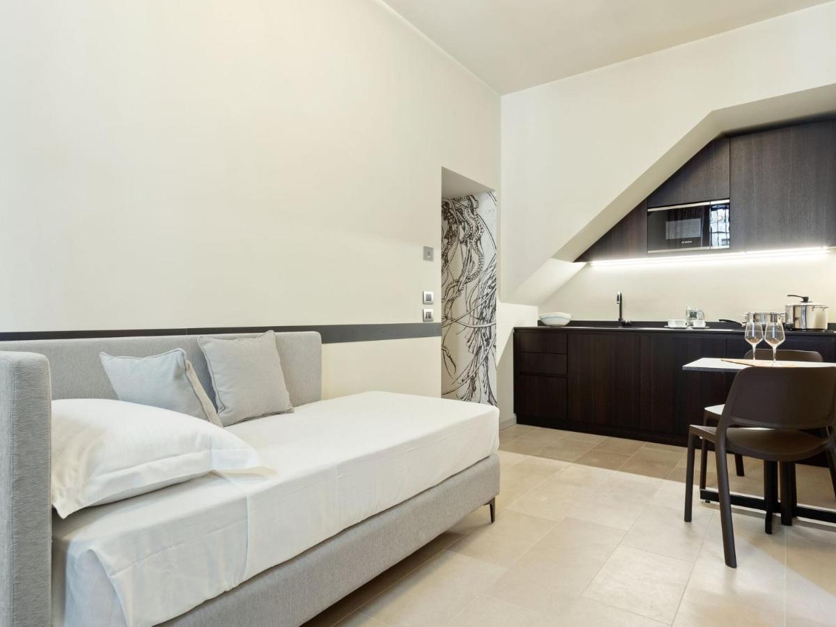 Brand New Boutique In The Heart Of Apartment